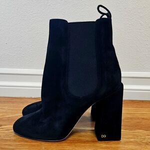 Dolce and Gabanna Suede Ankle Chelsea Boots EU Size 40